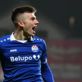 Jagu&scaron;ić u rekordnom transferu Slavena pre&scaron;ao u Panathinaikos: Evo prvih fotografija