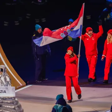 Svečano otvaranje 25. ZOI-ja: Hrvatska dobila pljesak, dvije zemlje izviždane