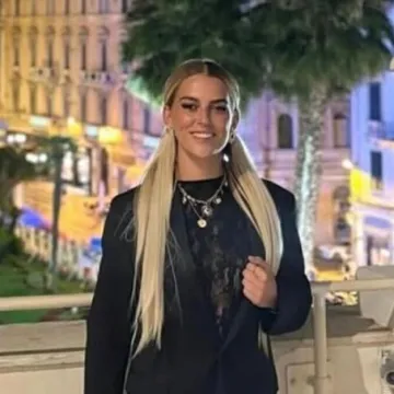 Vlasnici bara u kojem je umrla 41 osoba za sve krive mladu konobaricu. Njezin dečko ispričao svoju stranu priče