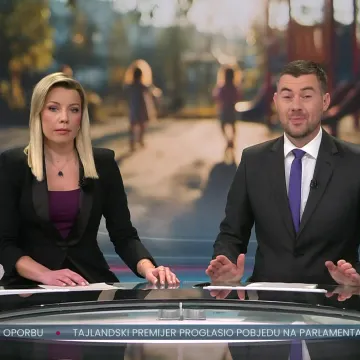 Uni&scaron;teno novo dječje igrali&scaron;te u Makarskoj, Grad najavljuje pojačan nadzor