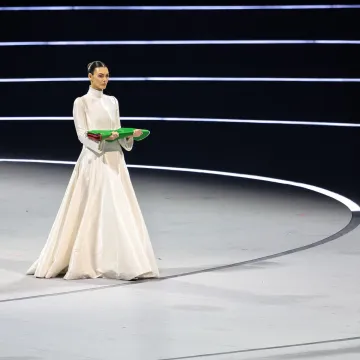 Svi su gledali samo u nju: ZOI 2026. u Milanu otvorila djevojka Leonarda DiCaprija