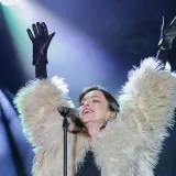 Severina zapalila Samobor: Glazbeni spektakl na otvorenju jubilarnog 200. fa&scaron;nika