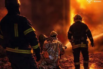Traje masovni napad ruskih dronova na Ukrajinu, Poljaci zatvorili aerodrome