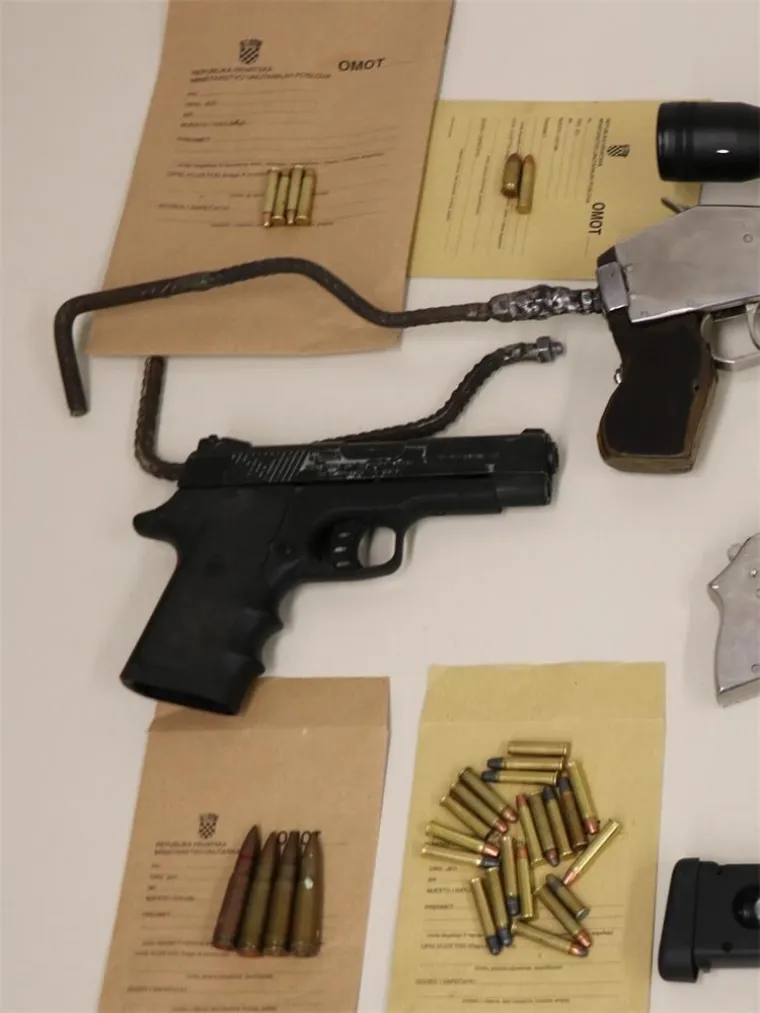 Policija je 2022. godine upala u kuću ubojice iz Međimurja: Pogledajte &scaron;to su mu sve prona&scaron;li