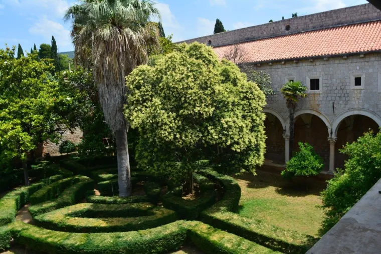 Dubrovački franjevac zavr&scaron;io u istražnom zatvoru: Godinama pijan prijetio smrću svećenicima