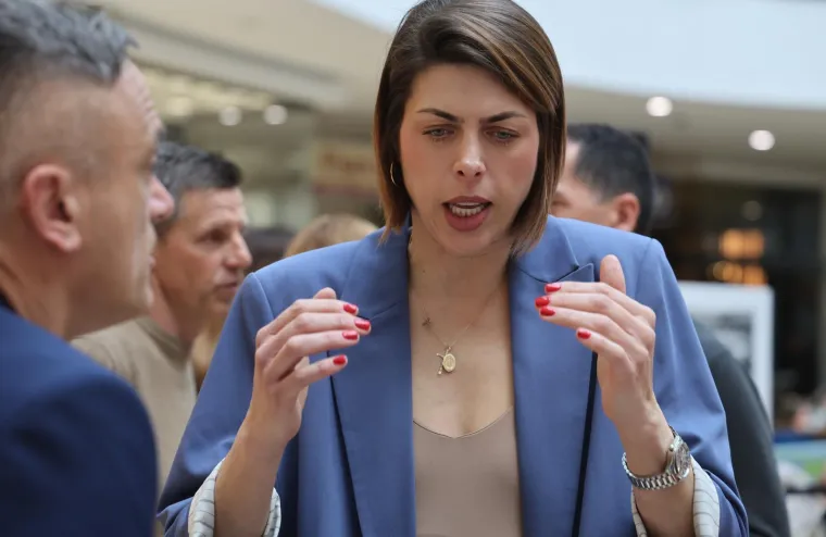 Je li stvarno kraj? Blanka Vla&scaron;ić stigla na panel: Pojavila se bez vjenčanog prstena