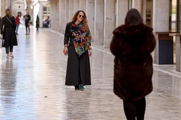 Prolaznica koja je oživjela grad: Cvjetni uzorci dominirali zadarskom &scaron;picom