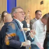 Na Cecinom koncertu otkrivena i istina o mlađoj Mamićevoj kćeri: Ponijele ga emocije