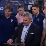 Drama u Ljubljani: Gore, dolje, lijevo, desno! Izbornik na minuti odmora crta paralele