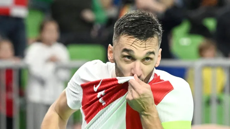 Emocije na rubu pucanja: Vatreni rasplamsali Stožice i srca navijača nakon povijesne drame