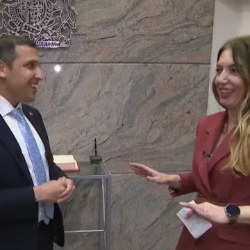 Poraz od Hrvatske jo&scaron; peče, a Arsenal mu je u krvi: Tko je novi britanski veleposlanik?