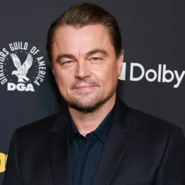 Leonardo DiCaprio (51) prkosi godinama: Jesu li to majčini geni ili su zaslužne mlade djevojke?
