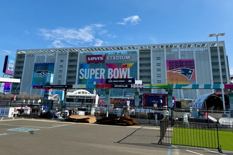 Pojest će 1,5 milijardi krilaca, popiti 123 milijuna gajbi piva, a 25 milijuna Amerikanaca neće doći na posao