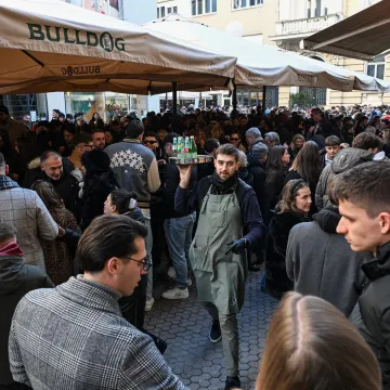 Jednima ocjena raste, a drugima pada: Zna se koja je tema prevladavala među Hrvatima zadnjih mjesec dana