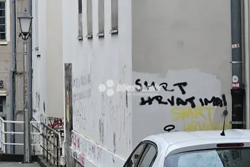U Mostaru osvanuo brutalan grafit: 'Neprihvatljivo i protiv na&scaron;ih vrijednosti'