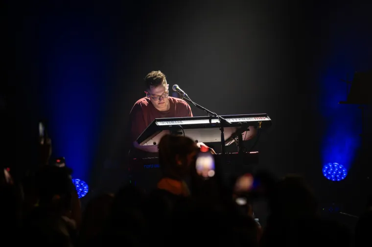 Moćnom svirkom na prepunom koncertu u Zagrebu, BluVinil je predstavio hvaljen album i najavio velike stvari