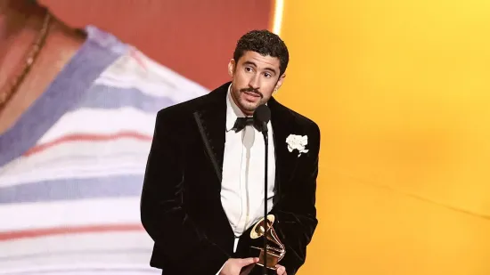 Tko je Bad Bunny? Latino super zvijezda koji je od blagajnika postao najmoćnije ime glazbe