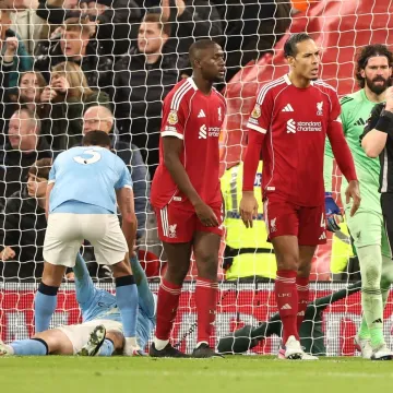 Bizarna situacija u Engleskoj: City zabio s centra, a onda je sudac donio čudnu odluku