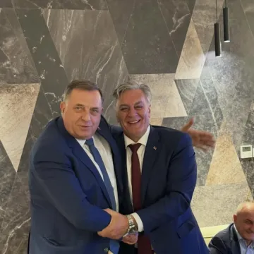 Dodikov kandidat postao novi predsjednik Republike Srbije: 'Ovo je uvjerljivi trijumf'