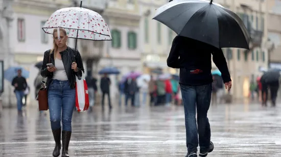 Čeka nas promjenljiv i iznadprosječno topao tjedan: Evo &scaron;to nam donosi utjecaj ciklone iz Italije