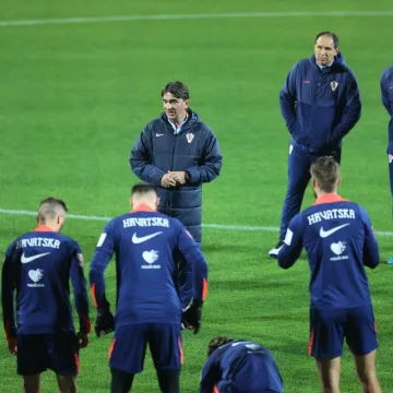 Izbornik Dalić gledao reprezentativce u Italiji i organizirao večeru, dvojica nisu do&scaron;la