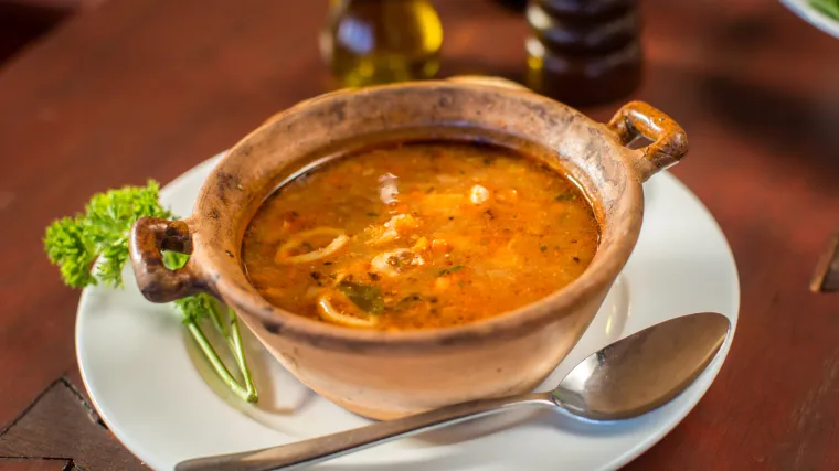 Koliko često treba jesti meso? Stručnjak donosi recept za juhu, kaže da je tajna dugovječnosti