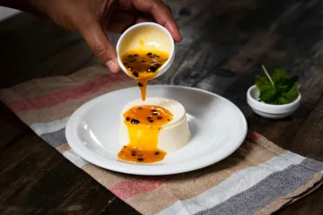 Donosimo recept za panna cottu: Svileni desert koji će osvojiti svako srce za Valentinovo