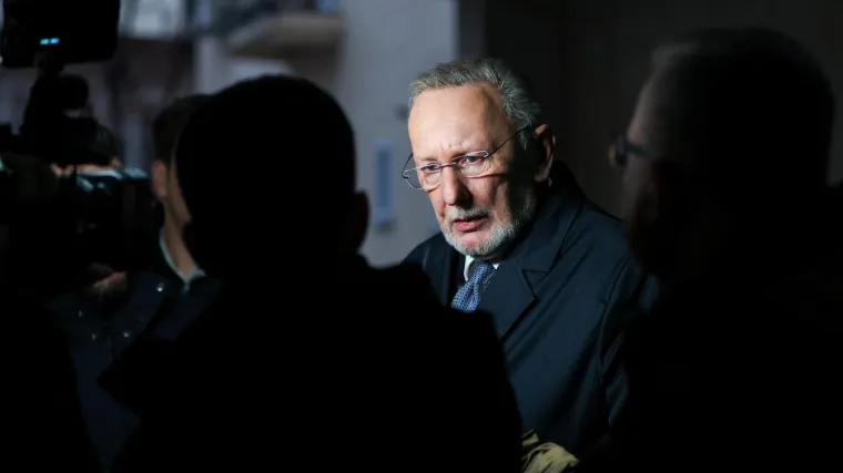 Mu&scaron;karac slao Božinoviću glasovne poruke uznemirujućeg sadržaja, ide u istražni zatvor