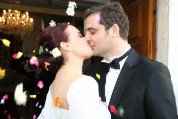 Prije 13 godina na&scaron; je glumac oženio lijepu misicu: Među uzvanicima bila brojna poznata lica