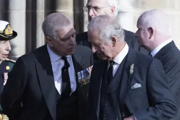 Kralj Charles prekida &scaron;utnju o Epsteinu: Palača spremna pomoći policiji zbog Andrewa