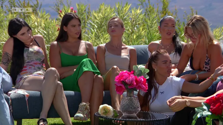 Divlja ruža izaziva nesuglasice: 'Žao mi je, mislim da će&scaron; morati čekati drugu priliku'