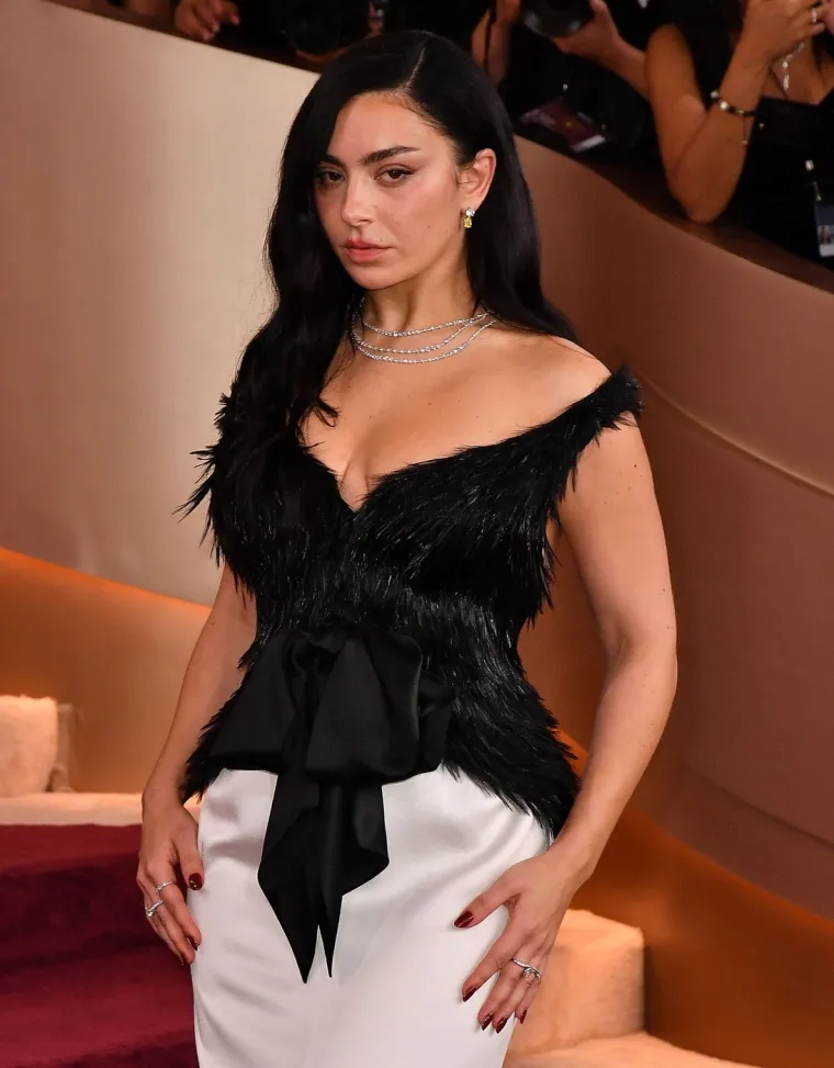 Sramotni ispad glumca: Slavnu pjevačicu uvjeravao da će htjeti djecu s 'pravim mu&scaron;karcem'