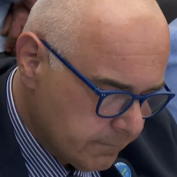 Ružić sjeo u vrući stolac socijalne politike: Ministra dočekalo 'bojno polje' na Markovu trgu