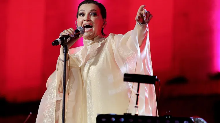 Nina Badrić predstavila novi album nakon 15 godina diskografske stanke