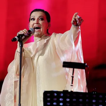 Nina Badrić predstavila novi album nakon 15 godina diskografske stanke