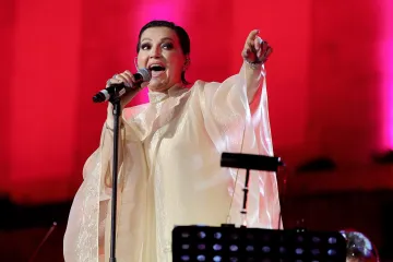 Nina Badrić predstavila novi album nakon 15 godina diskografske stanke