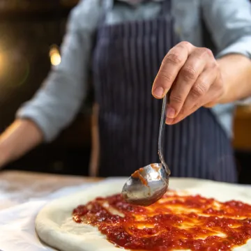 Slučaj kakav se ne pamti: Provalio je u restoran te je ispekao i prodao desetak pizza