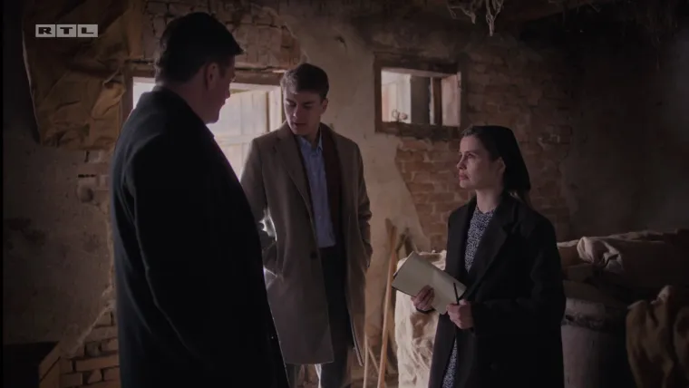 Gatara Sadija ne odustaje! Krade rupčić iz Mirjanine sobe i uvjerava je da može otkriti ubojicu