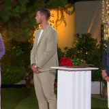 Ponovno &scaron;ok na ceremoniji ruža u 'Gospodinu Savr&scaron;enom': 'Ja bih ti se voljela obratiti'