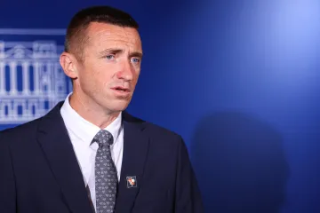 Penava primio prijetnje smrću na ćirilici: 'Bila je tipa - metak u čelo'