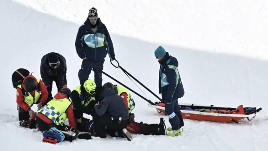 Publika je utihnula i odmah su do&scaron;la nosila: Jezivi pad na Olimpijskim igrama