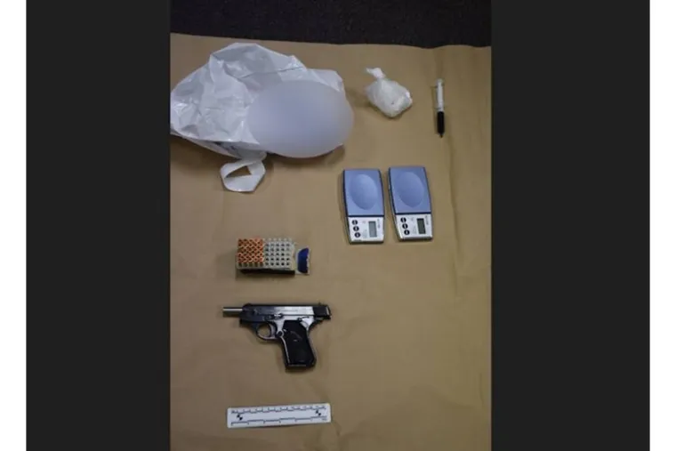 Kilogram kokaina, pi&scaron;tolj i digitalne vage: Pazite &scaron;to je sve ovaj Zagrepčanin imao u stanu