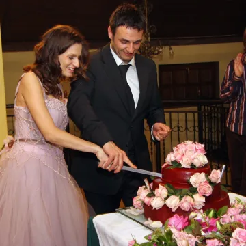 Veliki jubilej za Sandija i Ilinu: Pogledajte kako su slavili vjenčanje prije 20 godina