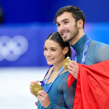 Bizarna priča zlatnog para: Zajedno su kratko, a iza svega stoje seksualno nasilje i kontroverze