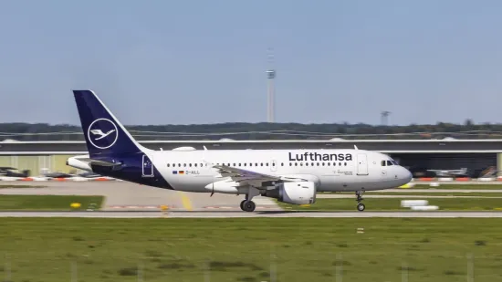 Velika aviokompanija u &scaron;trajku: Aerodromi u kaosu, 70 tisuća putnika ostalo bez leta