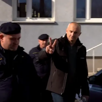 Njemu je očito svejedno! Pogledajte kako je uhićeni Grgić komentirao je li primio mito...