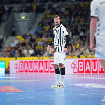 Duvnjaku namje&scaron;tali prst usred utakmice, a onda je biv&scaron;i kapetan Hrvatske odu&scaron;evio sve