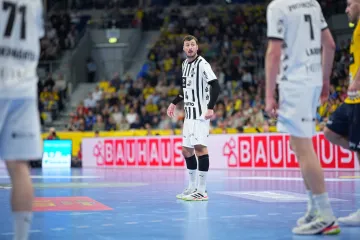 Duvnjaku namje&scaron;tali prst usred utakmice, a onda je biv&scaron;i kapetan Hrvatske odu&scaron;evio sve