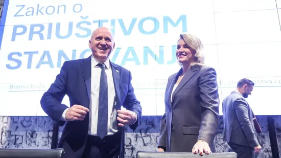 Bačić predstavio novi Zakon o priu&scaron;tivom stanovanju: Planovi uključuju vi&scaron;e od 20.200 stanova!