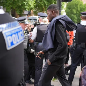 Pa &scaron;to se događa? Biv&scaron;a zvijezda Arsenala optužena za jo&scaron; dva silovanja